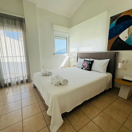 Vila Sunday Luxury Nea Iraklitsa